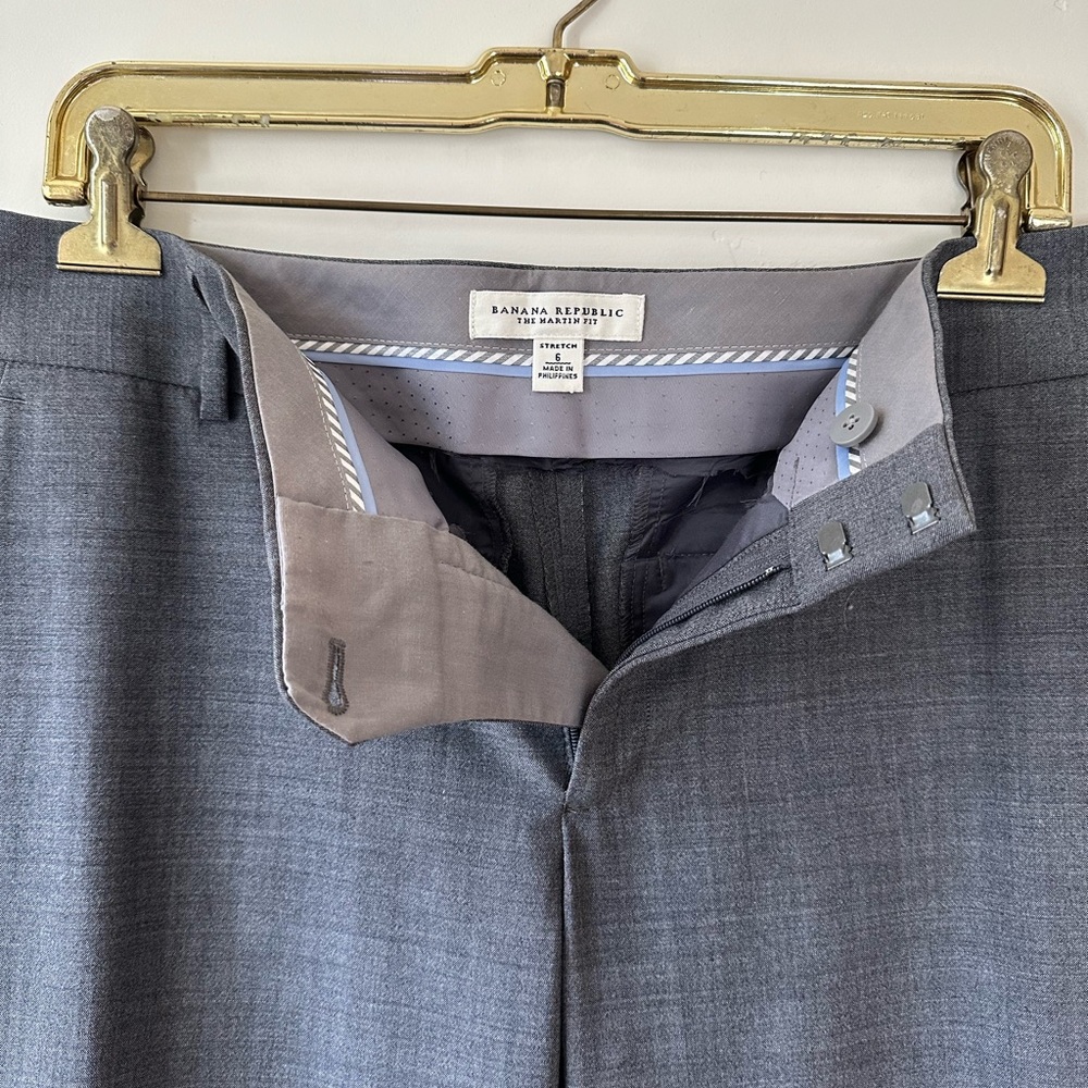 Banana Republic wool dress pants, women’s size 6 - Picture 3 of 6